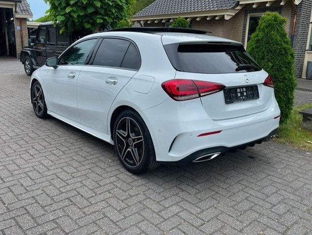 Mercedes-Benz A-Klasse 180 AMG LINE PANO NAVI CAMERA NIGHT L, Autos, Mercedes-Benz, 100 kW, Achat, 136 ch, 5 portes
