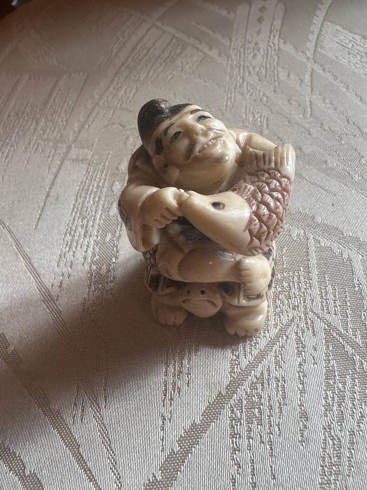 Heel oud netsuke, Huis en Inrichting, Woonaccessoires | Boeddhabeelden, Ophalen