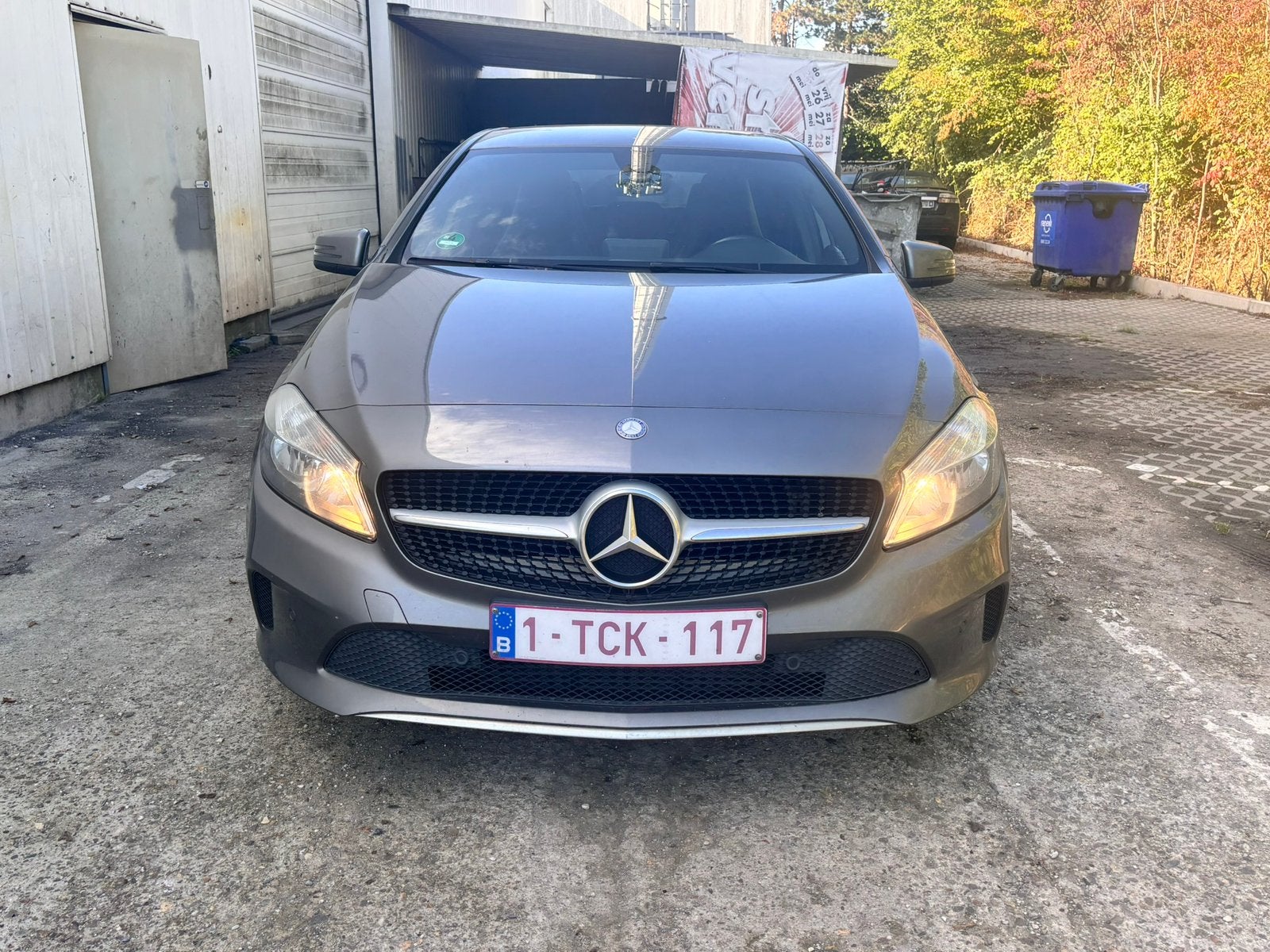 MERCEDES A180 BENZINE 2017, Autos, Classe A, Achat, Euro 6, Boîte manuelle