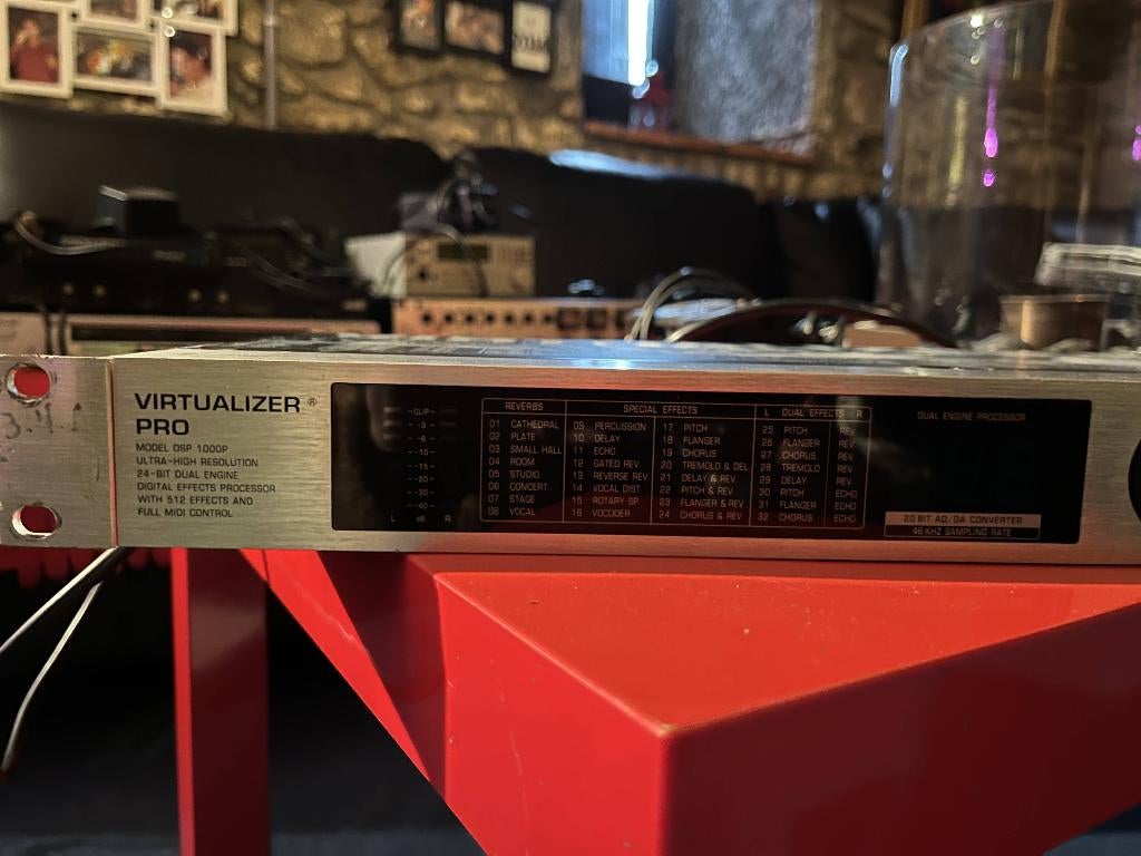BEHRINGER VIRTUALIZER PRO DSP 1000P, Musique & Instruments, Enlèvement ou Envoi, Utilisé