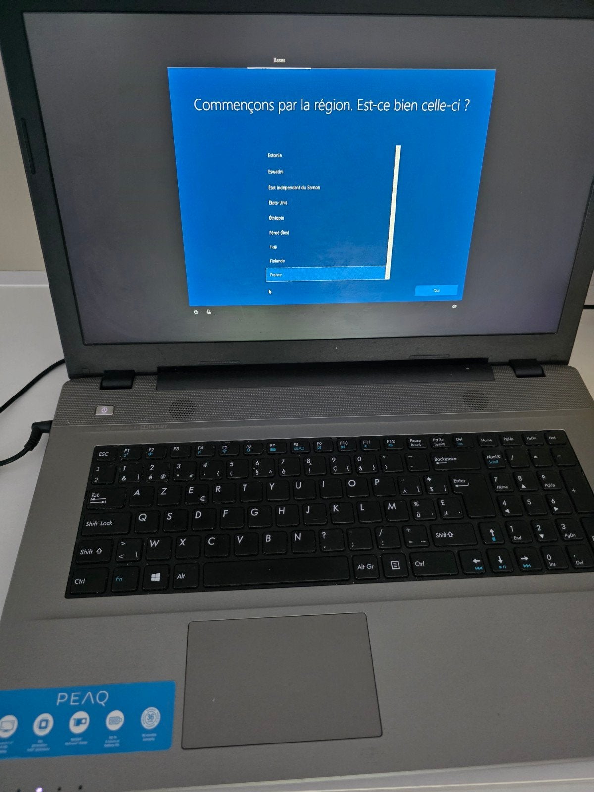 Laptop PEAQ PNB P2017-I7B1 – Pour pièces ou réparation, Informatique & Logiciels, Enlèvement, HDD
