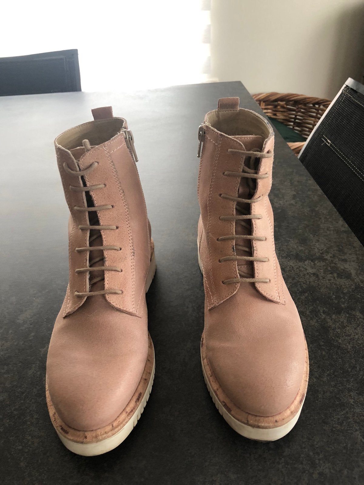 Bottillons rose en cuir, Animaux & Accessoires, Enlèvement, Comme neuf, S