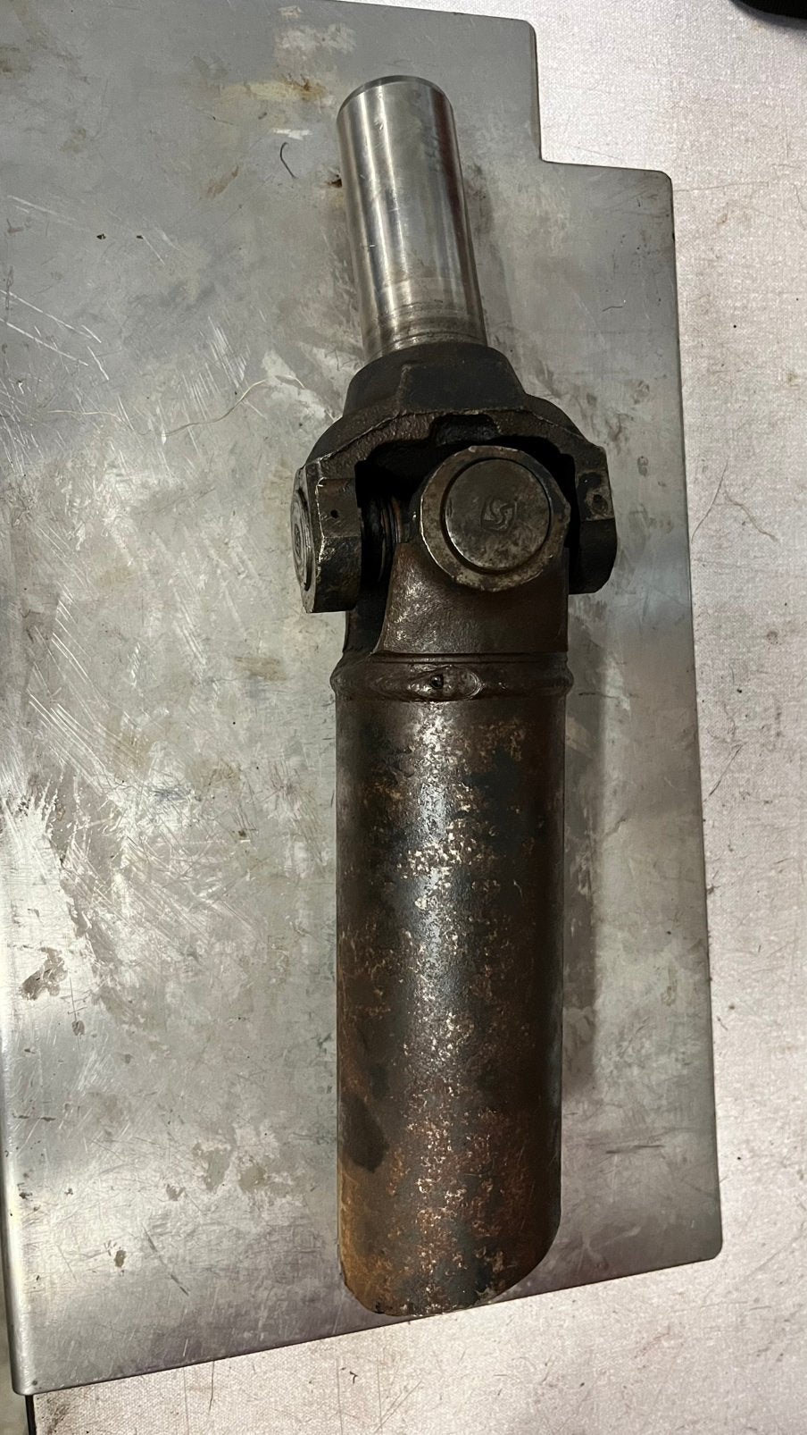 Chevrolet TH350 cardan yoke, Ophalen of Verzenden, Chevrolet