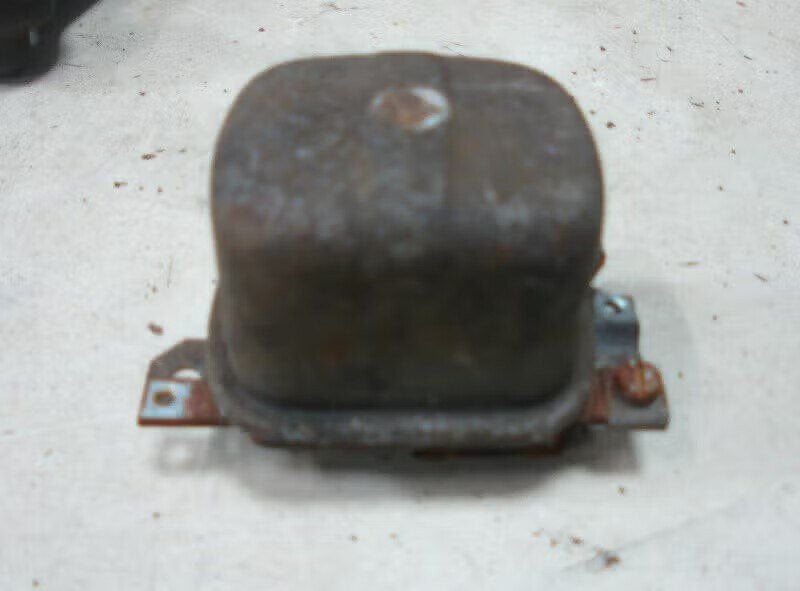RELAIS spannings regelaar Ford Taunus (01-1970/02-1976), Auto-onderdelen, Gebruikt, Ophalen of Verzenden, Henry-Ford-Straße 1 50735 Köln, DE
