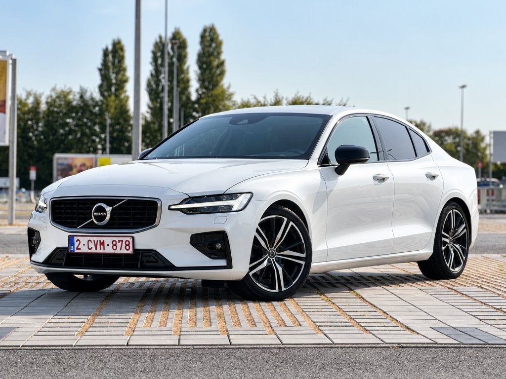 Volvo S60 T4 R-Design 2020, Auto's, Volvo, 1998 cc, 4 cilinders, S60, Wit
