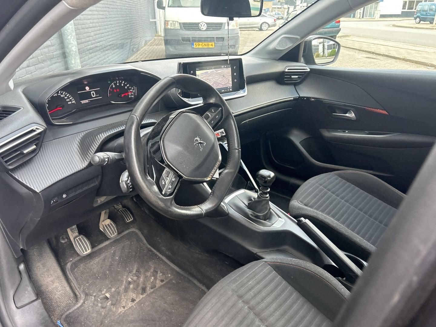 Peugeot 208 1.5 BlueHDi 100 MAN6 S&S Like | € 6.800,- NETTO!, Autos, Peugeot, Argent ou Gris, Achat, Entreprise, Boîte manuelle