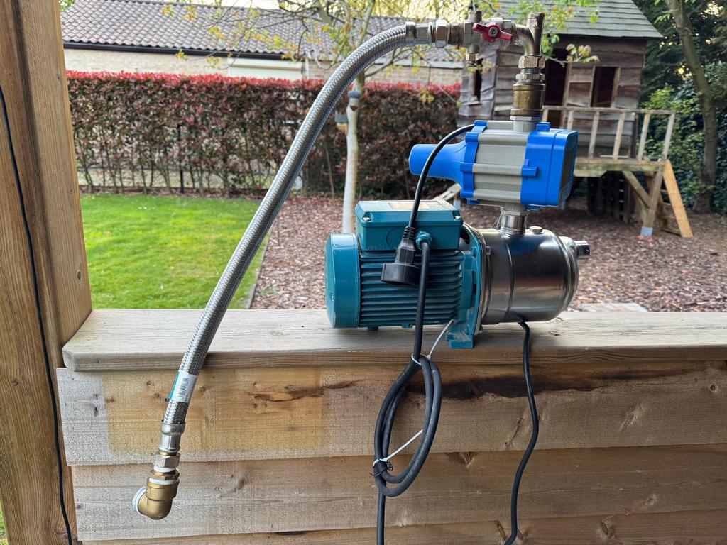 Waterpomp, Tuin en Terras, Waterpompen, Ophalen, Zo goed als nieuw, Elektrisch, Hydrofoorpomp