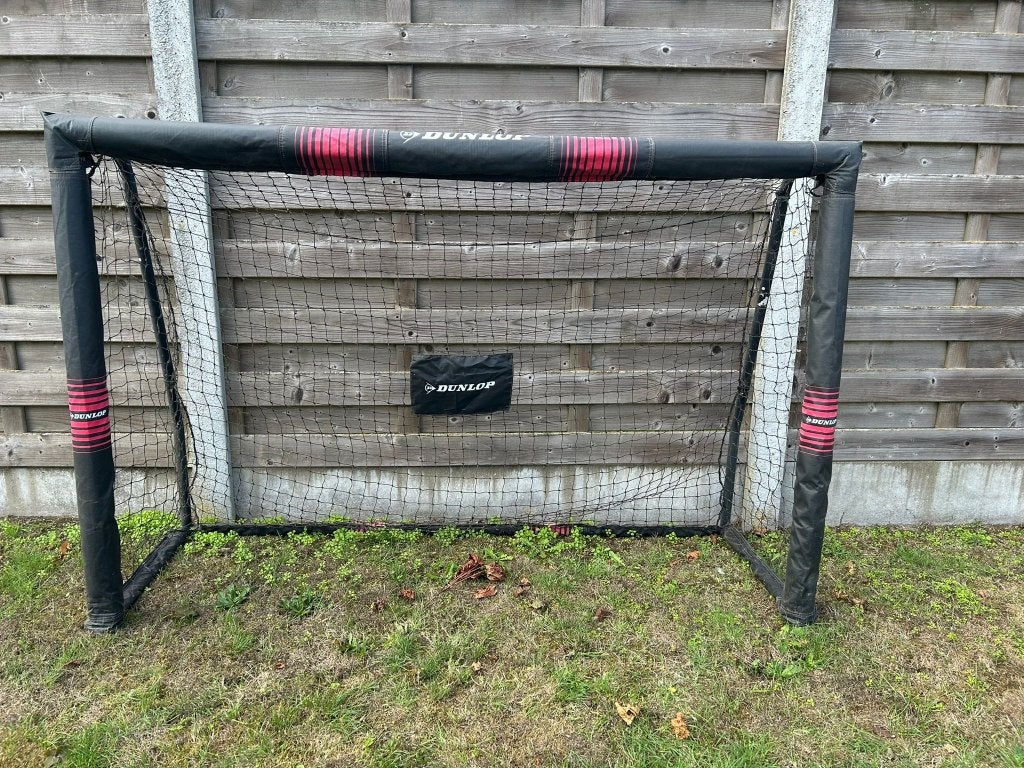Voetbaldoel dunlop, Sport en Fitness, Voetbal, Ophalen, Zo goed als nieuw, Bal