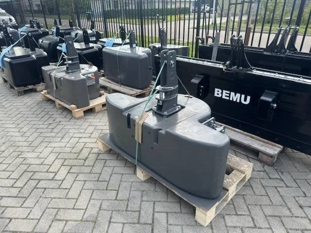 Frontgewicht 2000 KG, Gebruikt