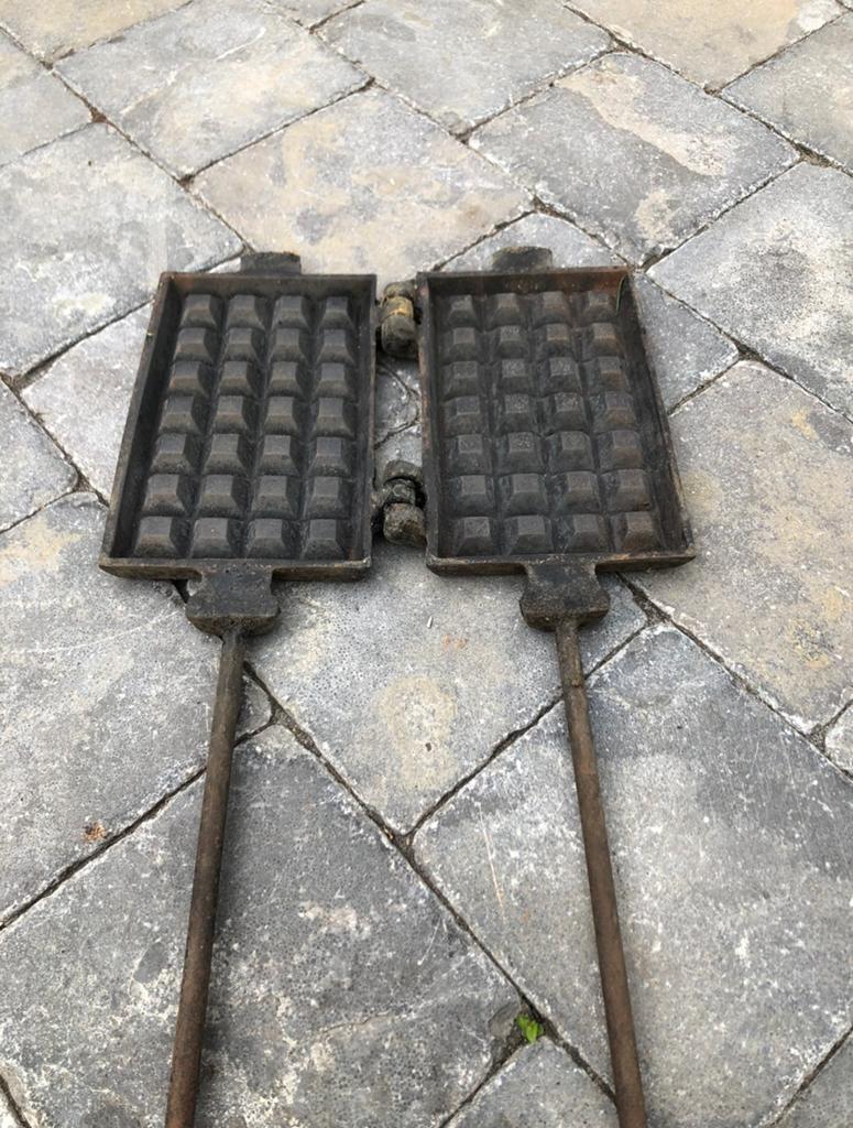 Ancien fer à galettes, Enlèvement ou Envoi, Comme neuf