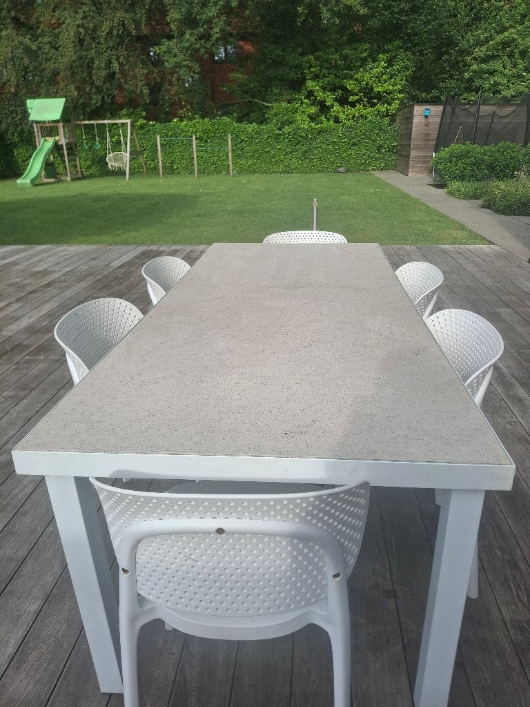 Witte tuintafel en stoelen, Tuin en Terras, Ophalen, Zo goed als nieuw, Rechthoekig, Aluminium