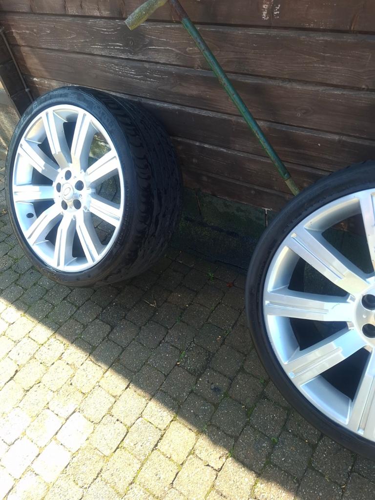 22 duim stormer wielen range rover, Ophalen, Band(en)