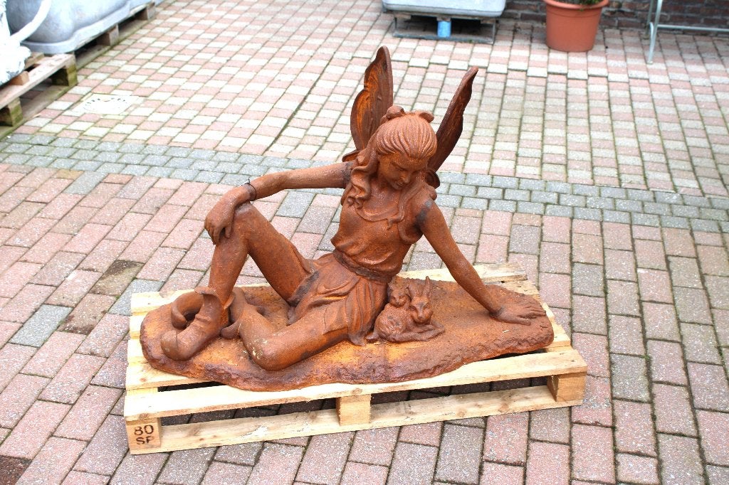 elfe assise XXL + lapins en fonte rouillé ., Enlèvement, Neuf, Métal, Autres types