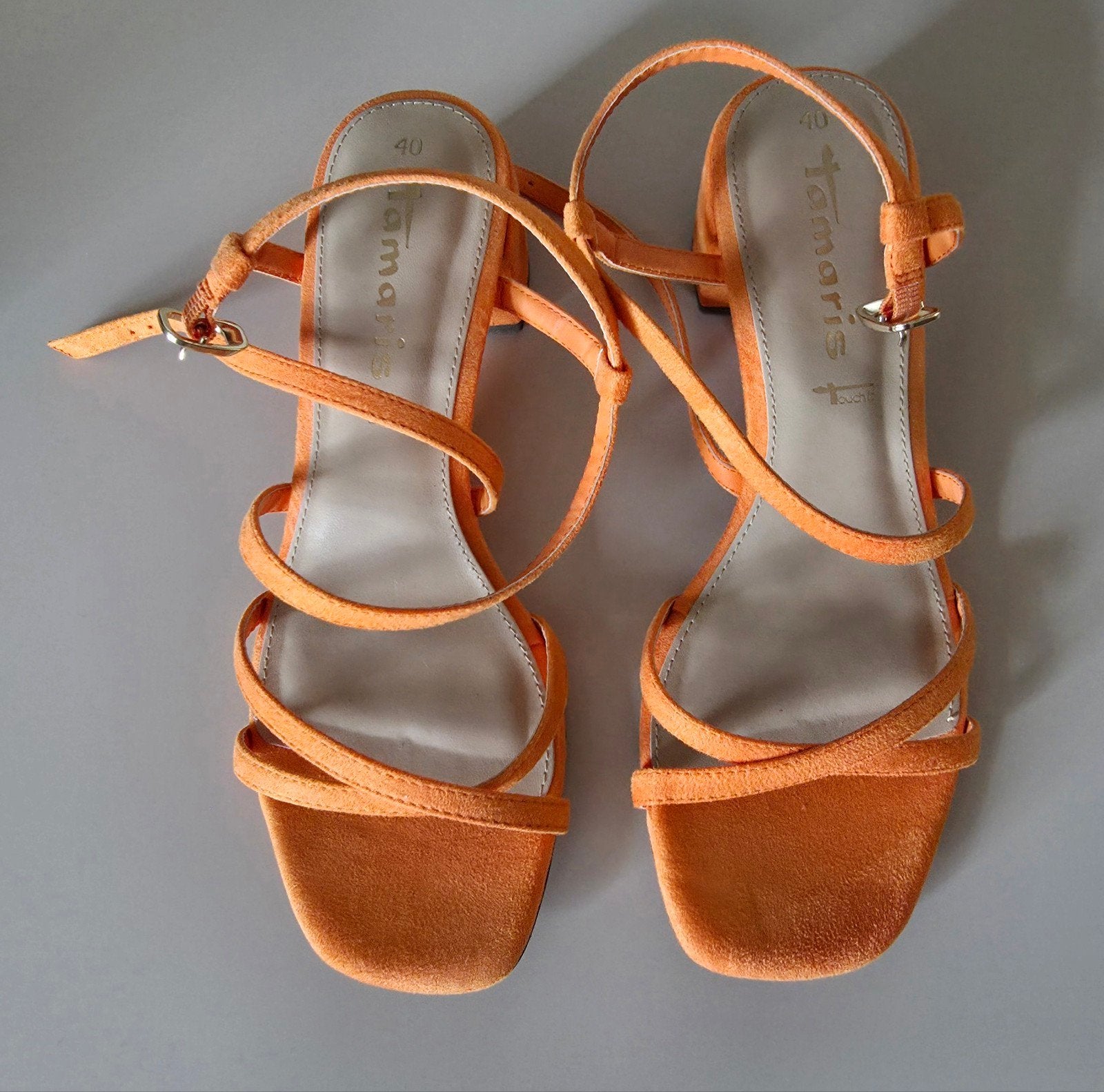 Sandalen Tamaris maat 40, Tamaris, Oranje, Zo goed als nieuw, Sandalen of Muiltjes