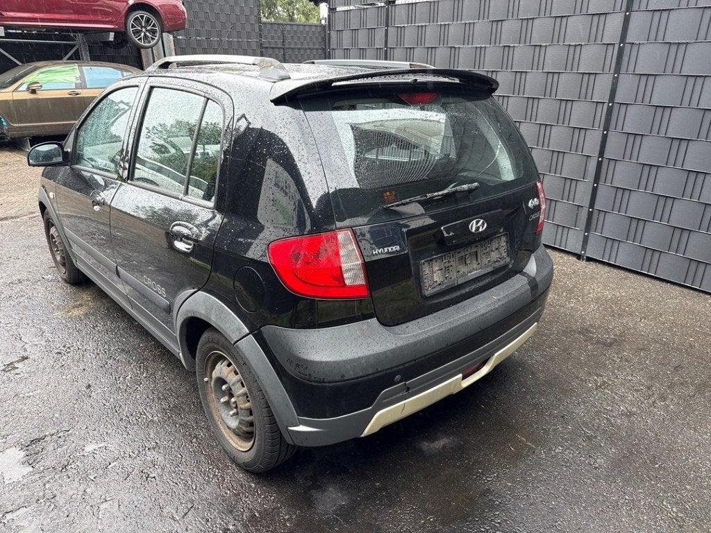 BUMPER ACHTER Hyundai Getz (01-2002/12-2010) (|866111C310|), Hyundai Motor Deutschland GmbH, Gebruikt, Kaiserleipromenade 5
63067  Offenbach am Main, DE
