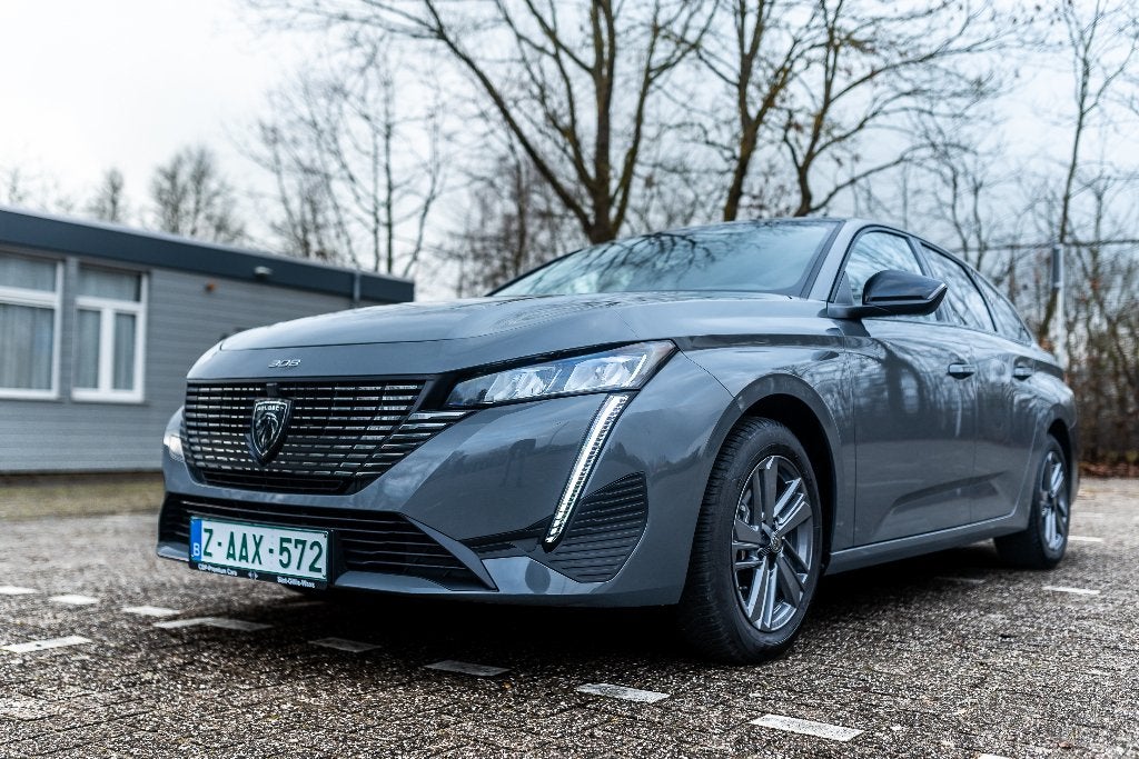 Peugeot 308 sw 1.2i  / Allure / 22dkm / Nieuwstaat, Auto's, 1199 cc, Leder en Stof, Euro 6, Zwart