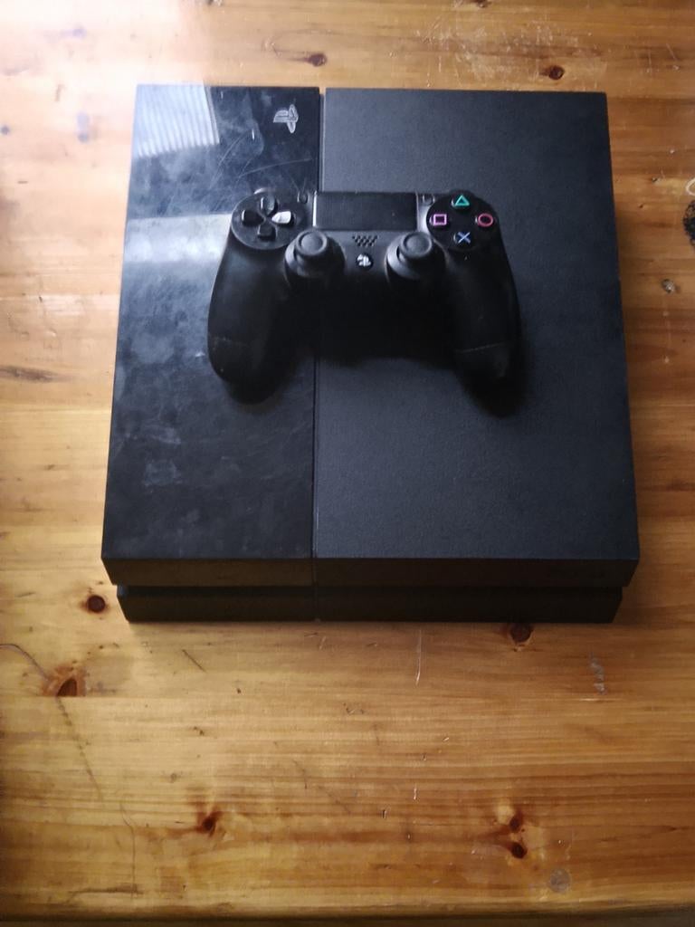 PS4 fatte, Consoles de jeu & Jeux vidéo