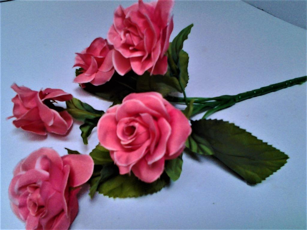 Zijden bloemen op een piketje - met 5 rozen, Ophalen, Nieuw, Overige typen