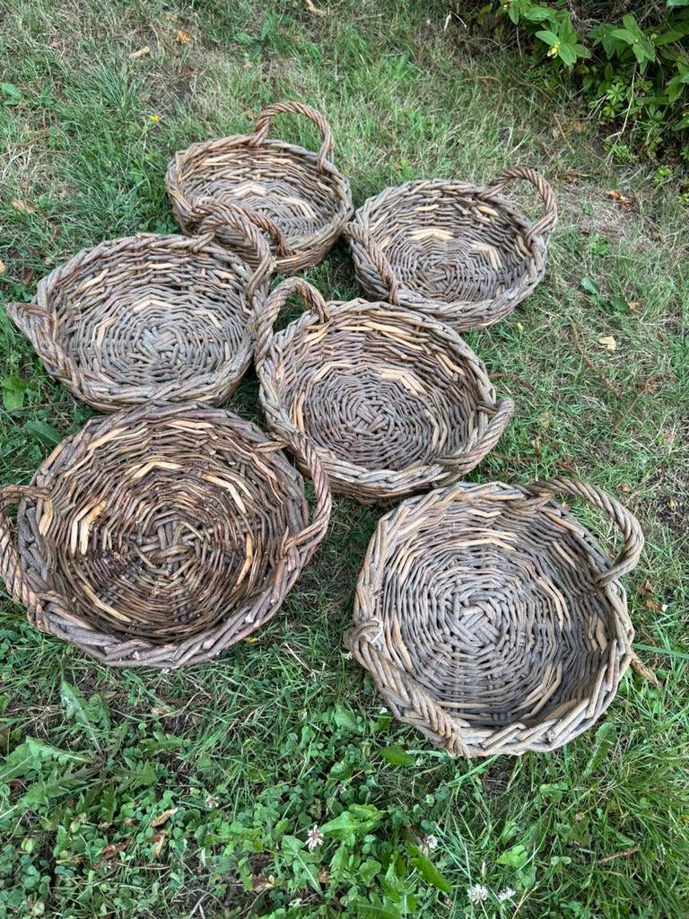 6 paniers en osier tressés à la main, Enlèvement, Comme neuf