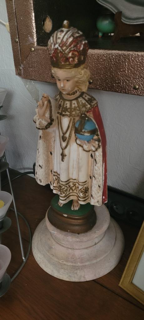 Kindje Jezus van Praag, Ophalen