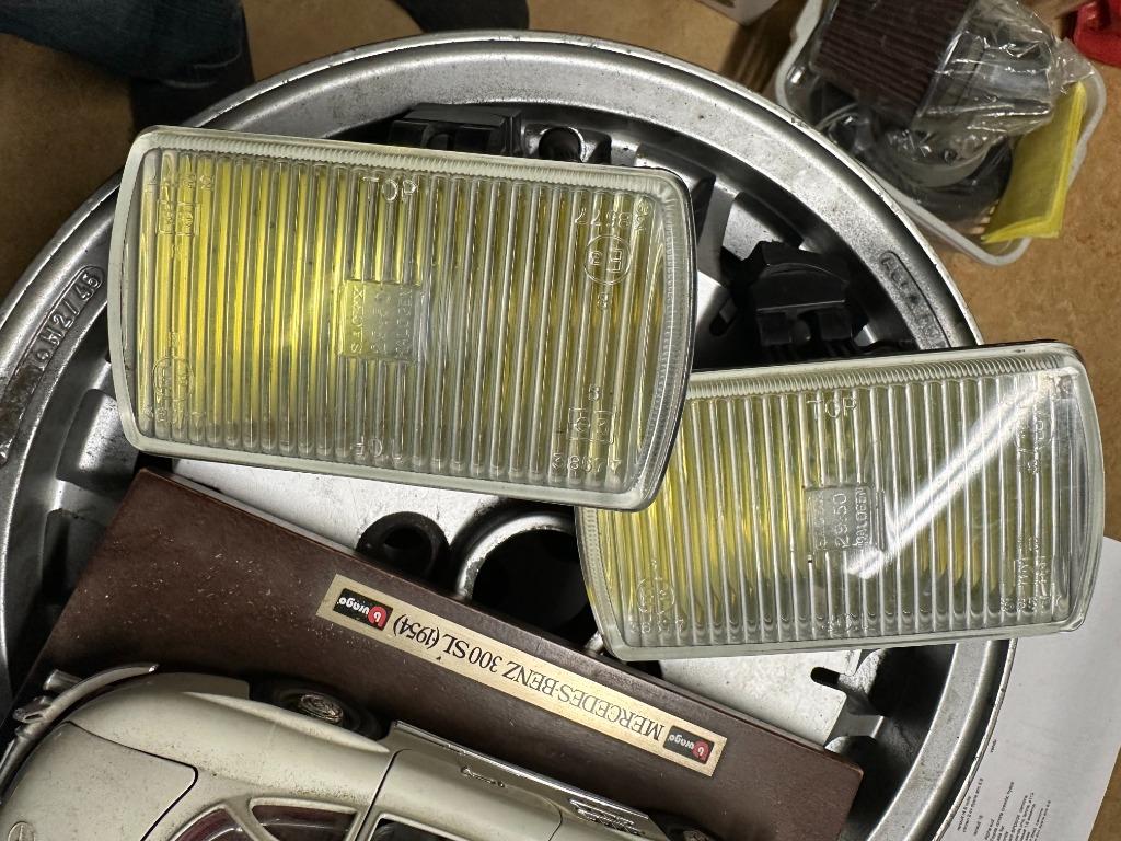 PHARES ANTI BROUILLARD (  20 EUROS ), Autos : Pièces & Accessoires, Enlèvement