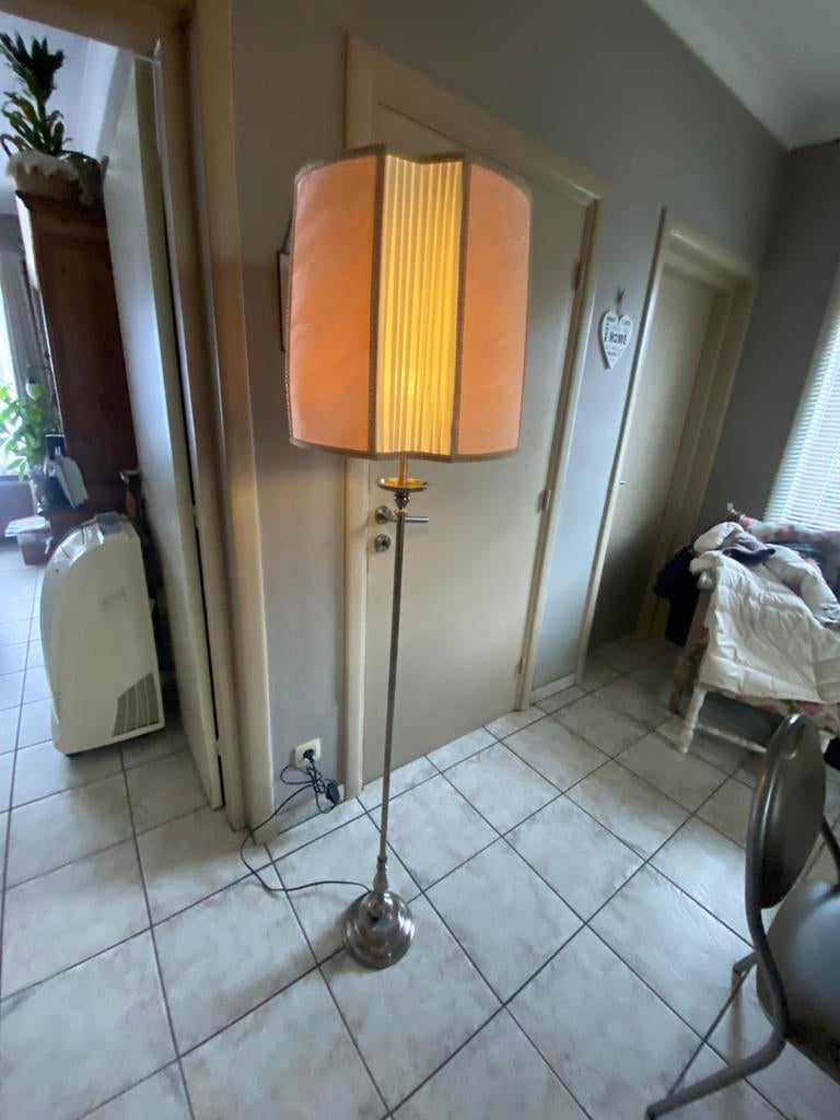 Staande lamp, Ophalen, Zo goed als nieuw