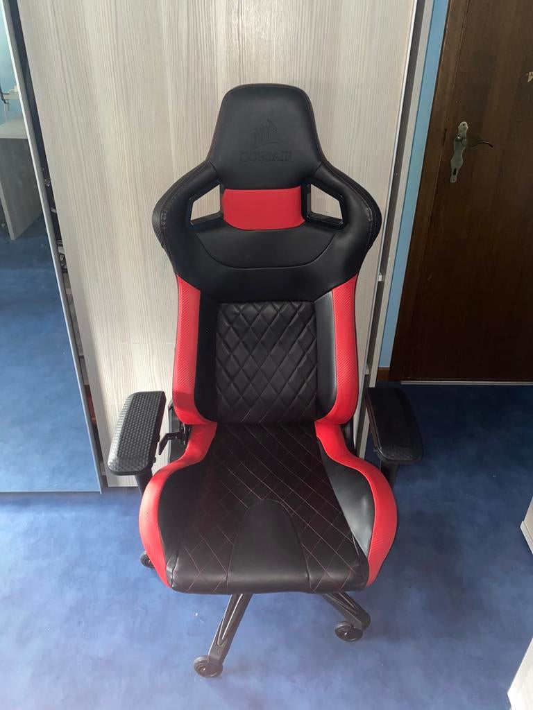 Chaise gamer corsair neuve et confortable, Maison & Meubles, Chaises de bureau, Chaise boule, Chaise de bureau de gaming, Enlèvement