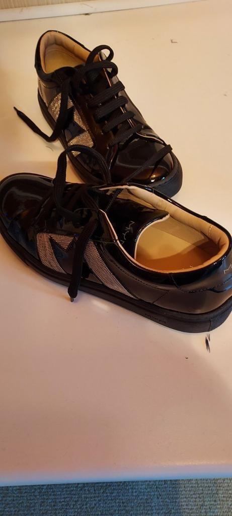 Chaussures neuves en cuir verni noir pointure 38, Sports & Fitness, Golf, Enlèvement ou Envoi, Comme neuf, Chaussures