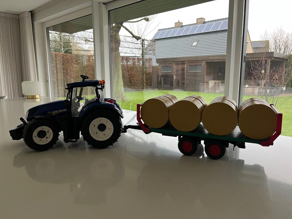 Tractor met aanhangwagen - merk Bruder, Kinderen en Baby's, Ophalen, Gebruikt
