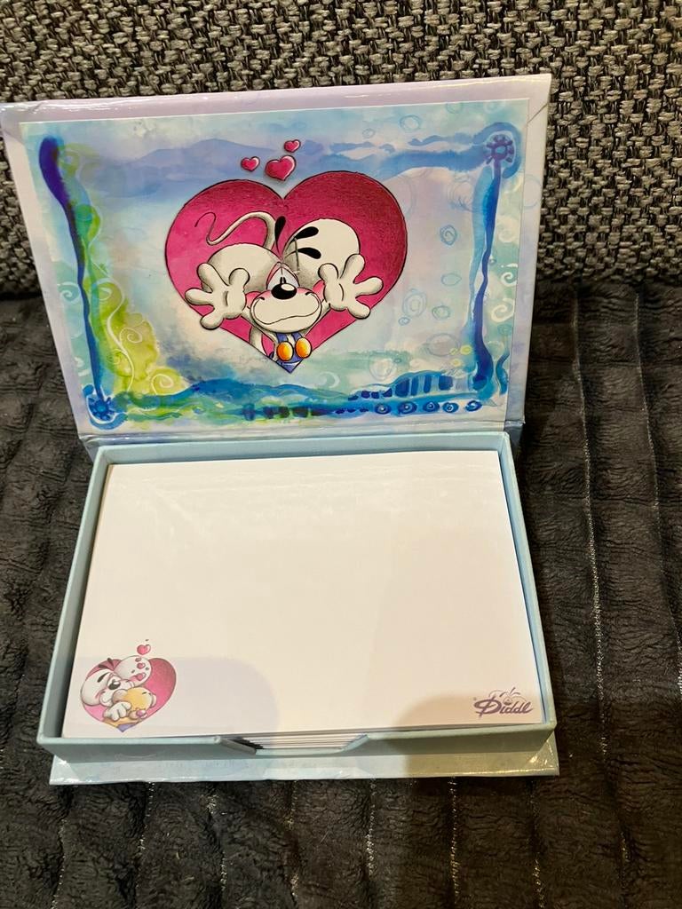Boîte avec 116 feuilles de diddl avec pimboli 12 x 8,4 cm, Enlèvement ou Envoi, Diddl, Comme neuf