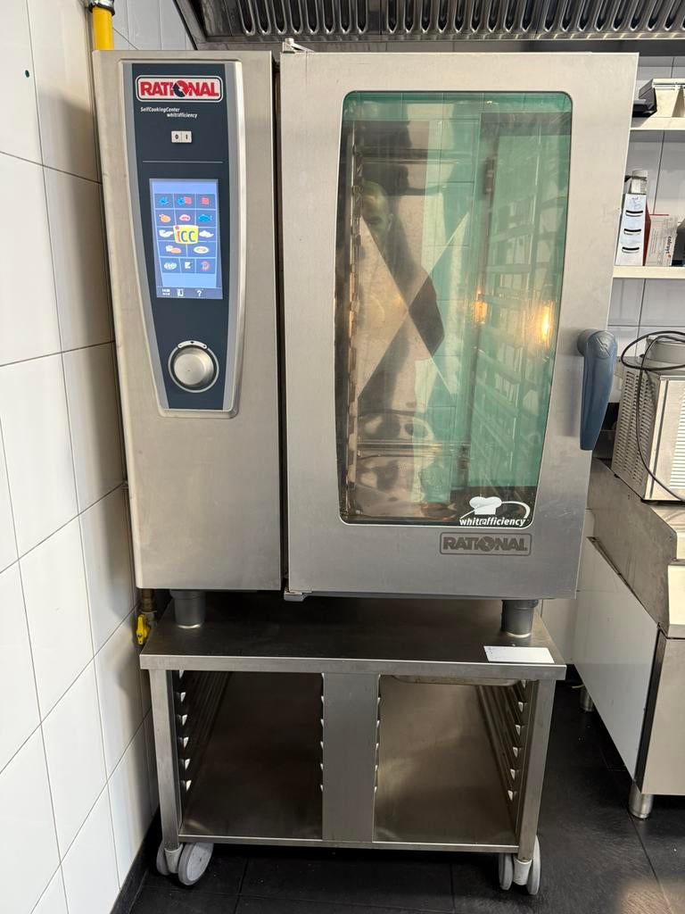 RATIONAL four GAZ !! combi vapeur 10 nvx avec soccle inox, Articles professionnels, Enlèvement, Utilisé, Fours, Fours à micro-ondes et Fours à vapeur