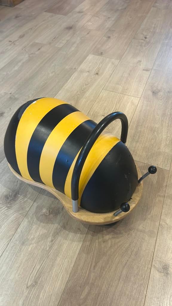 Wheely bug rolspeelgoed voor kleuters, Kinderen en Baby's, Ophalen, Gebruikt, Rij- of Hobbelspeelgoed