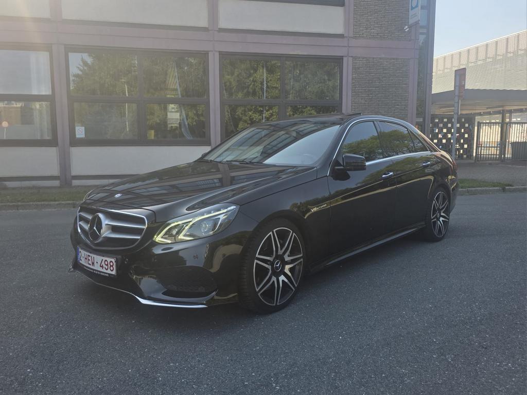 Mercedes-Benz E500 4-Matic (Amg) V8 biturbo de 4,7 L + 4x4 !, Autos, Mercedes-Benz, Euro 5, Achat, 4 portes, Alcantara