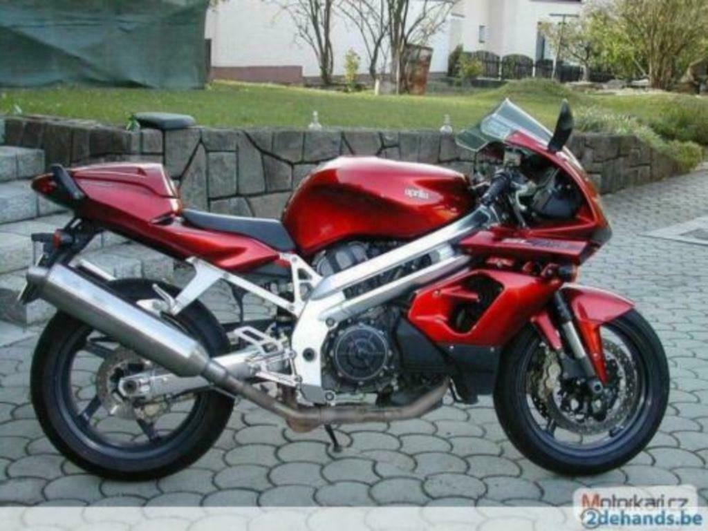 Aprilia falco 1000 pieces, Motos, Enlèvement ou Envoi, Utilisé