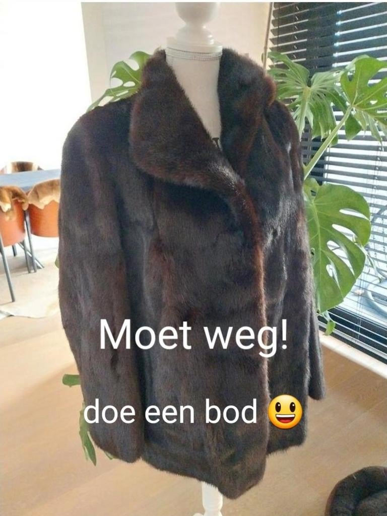 Nertsmantel maat 40, Ophalen, Gedragen, Maat 38/40 (M)