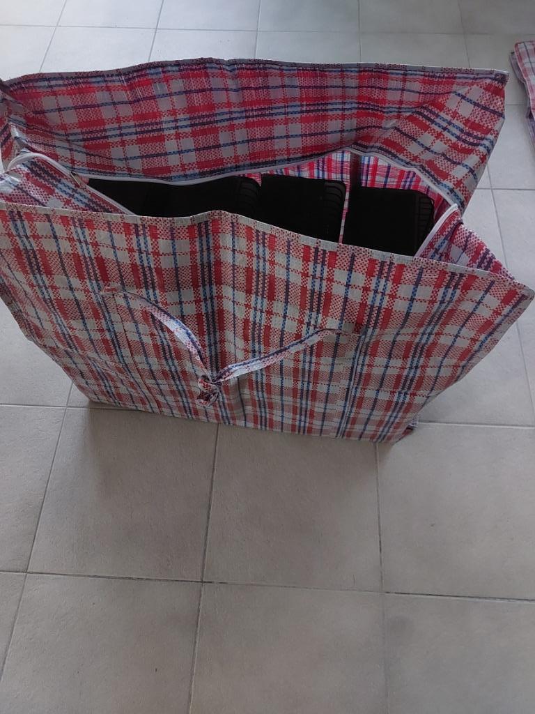 Sacs de rangement, Enlèvement, Comme neuf