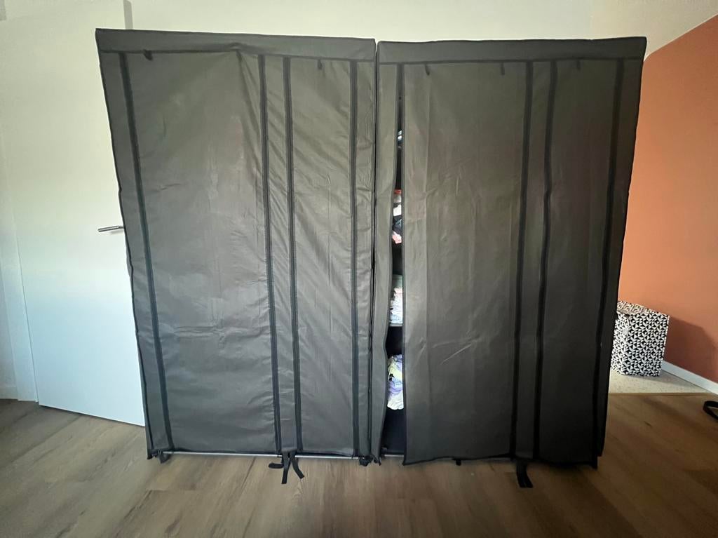 2 kleerkasten uit stof, volledig uit elkaar te halen, Ophalen, Zo goed als nieuw, 100 tot 150 cm, 150 tot 200 cm