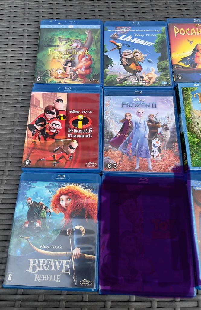 Set of stuk van 10 verschillende Walt Disney Blu-rays, Ophalen of Verzenden, Gebruikt