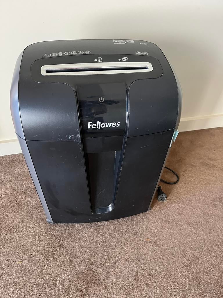 Fellowes papierversnipperaar, Diversen, Bureau-accessoires, Ophalen, Gebruikt
