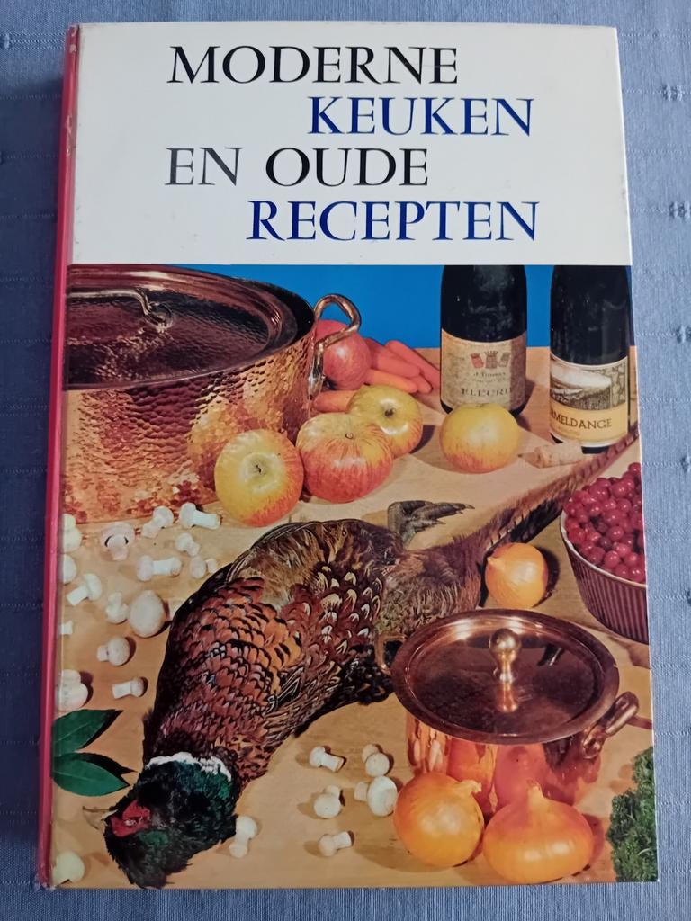 Moderne  keuken en oude recepten, Ophalen of Verzenden, Zo goed als nieuw