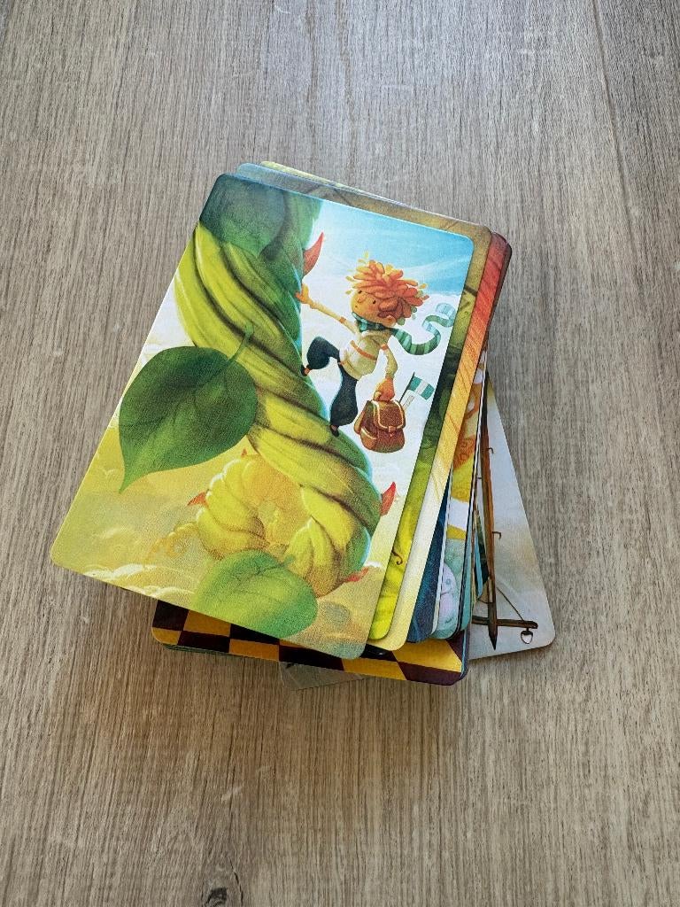 Gezelschapsspel: dixit memories, Hobby & Loisirs créatifs, Trois ou quatre joueurs, Enlèvement ou Envoi, Comme neuf