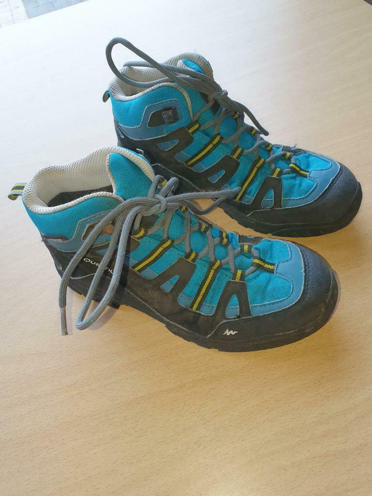hoge schoenen / botjes Quecha - maat 35, Kinderen en Baby's, Kinderkleding | Schoenen en Sokken, Ophalen, Quechua, Jongen of Meisje