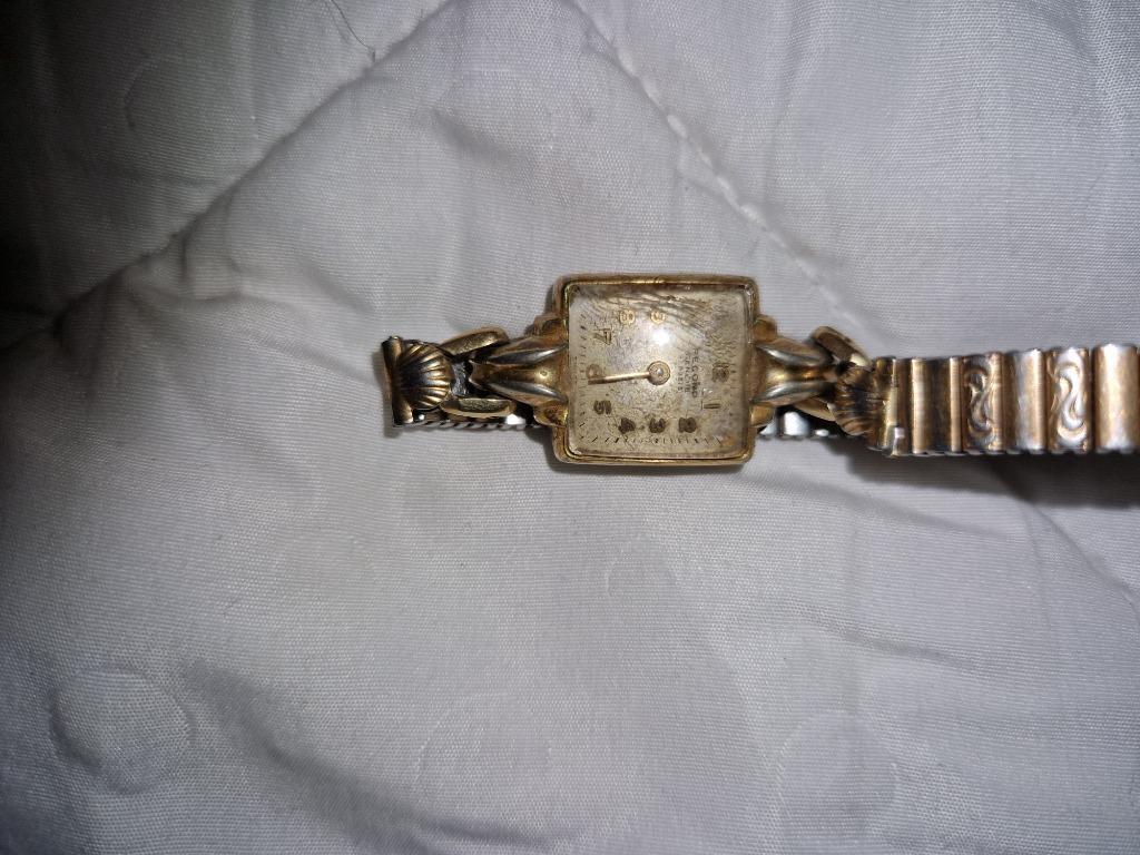 Montre femme vintage record 17 rubis, Enlèvement, Utilisé