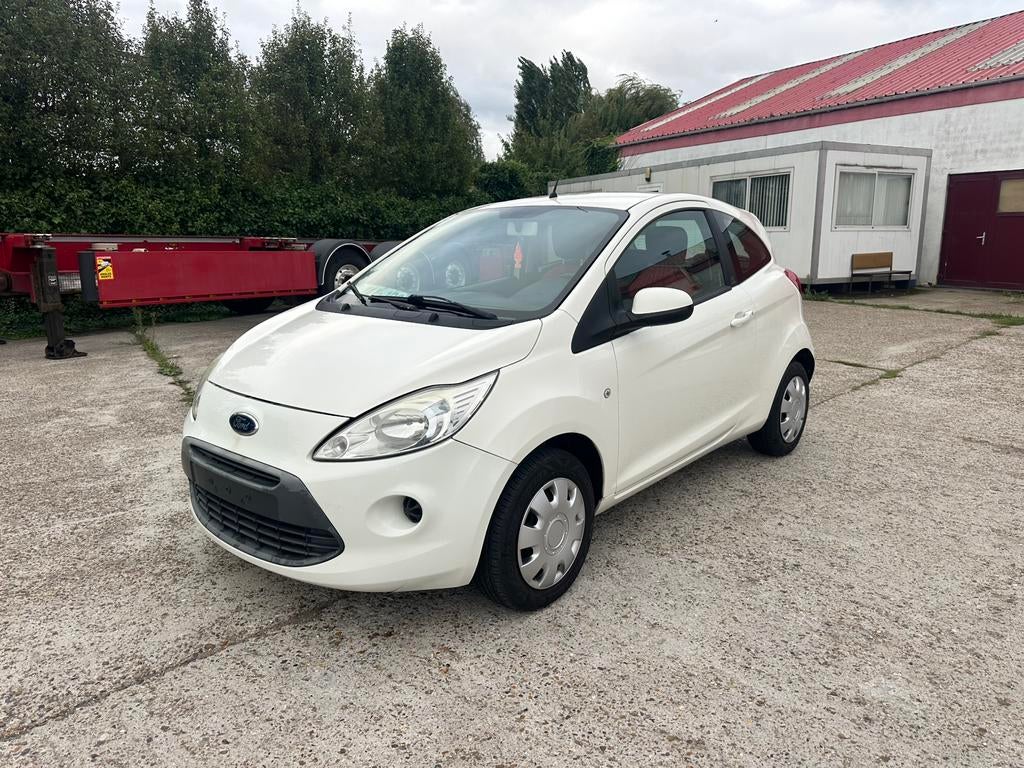 Ford ka 1.2i BJ2010 Garantie, Auto's, Ka, Wit, Bedrijf, https://public.car-pass.be/vhr/27edc456-92fd-4a93-a783-e3aabadd7a01