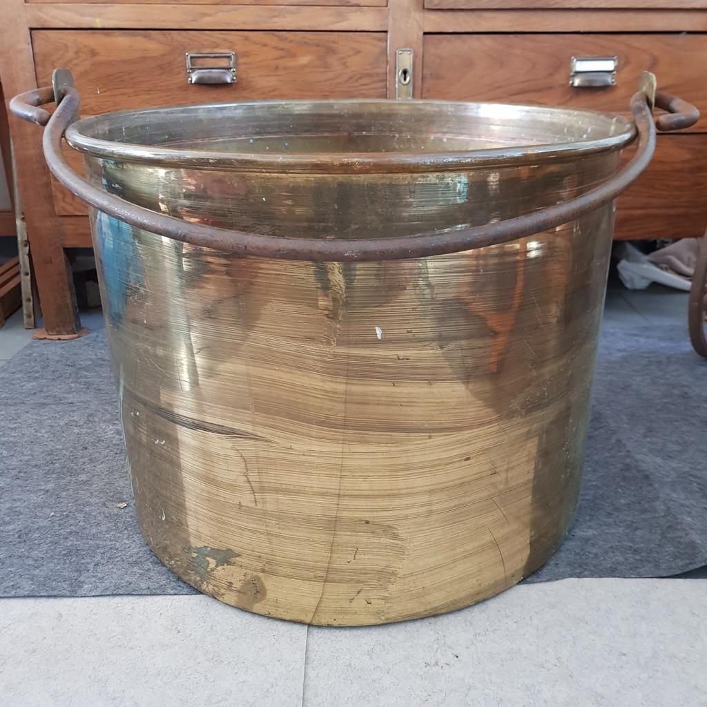 Grote ketel in messing voor houtblokken, Antiek en Kunst, Ophalen