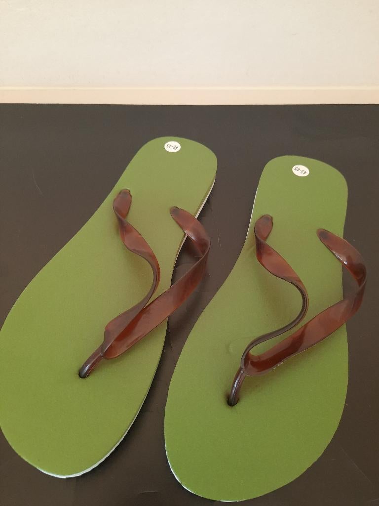 Slippers, maat 43-45 (nieuw), Kleding | Heren, Schoenen, Slippers, Overige kleuren, Nieuw, Ophalen of Verzenden