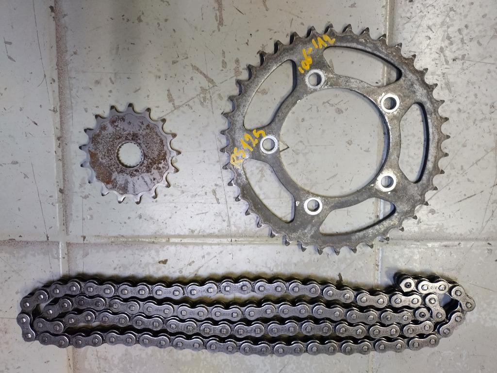 aprilia rs 125 van '06-'12 kettingset 17-40 tanden, Ophalen of Verzenden, Gebruikt