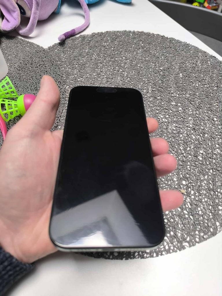 Iphone 16 pro max, Ophalen, Zo goed als nieuw