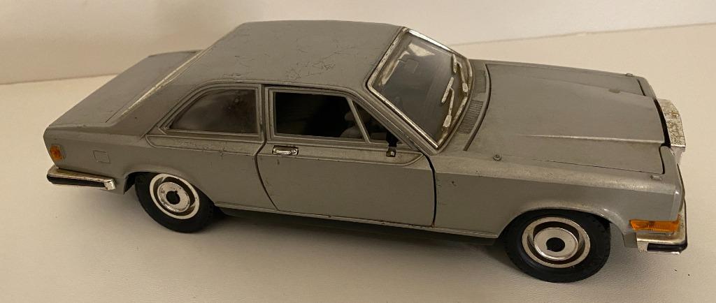 Modèle réduit de la Vintage Rolls Royce Camargue, Autres marques, Enlèvement ou Envoi, Voiture, Plus grand que 1:32