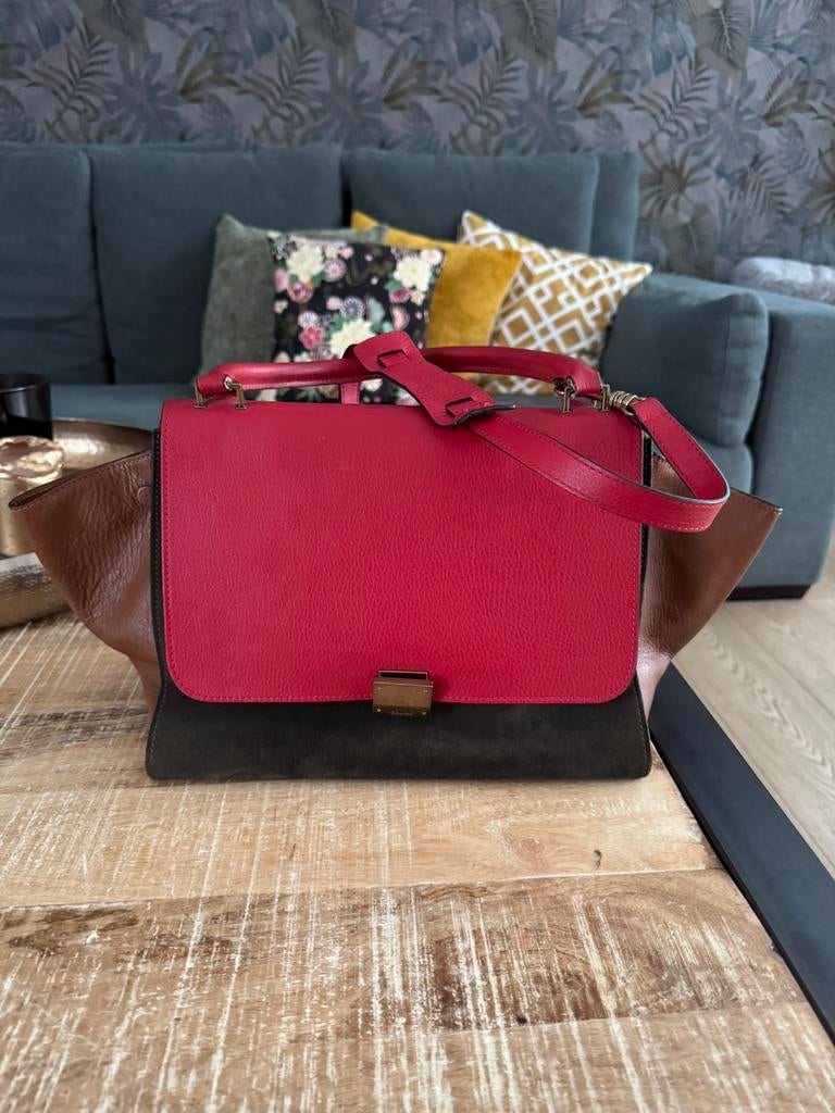 Céline tas, Ophalen, Handtas